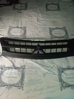 Mitsubishi Triton Front Grill - Bargain