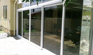 Glass tinting &amp; UV glare reduction