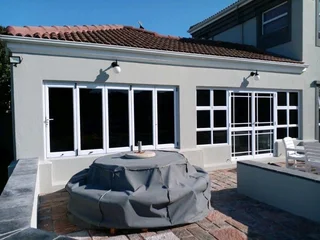 Reflective &amp; non reflective solar control to glass