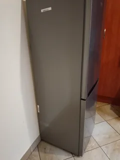 Defy Fridge Freezer 247l