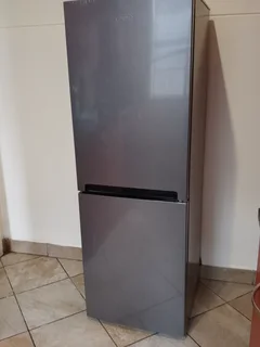 Defy Fridge Freezer 247l