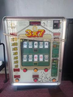 Merkur 3x7 gambling black jack coin operated slot machine