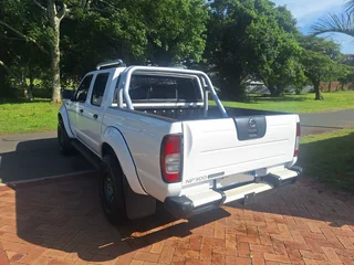 2017 Nissan NP300 Hardbody petrol