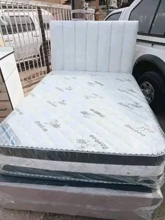 HIGH-QUALITY BEDS