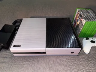 Customised Xbox One 500GB Gaming Console w/ Series Controller, Games &amp; Original Packaging