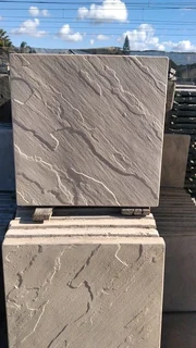 Rockface Paving slabs on Sale