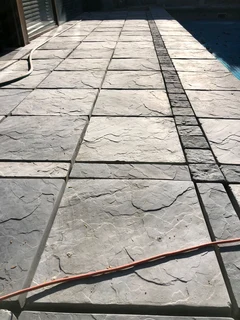 Rockface concrete Paving slabs size 400 x 400 On Sale