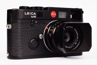 Leica M6 Ttl Black 0.85 Rangefinder 35mm Camera With Leica Summarit-m 35mm F2.5 Black