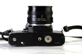 Leica R6.2 Black body 35mm Film Camera Body Only LENS OPTIONAL