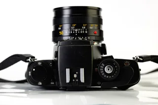 Leica R6.2 Black body 35mm Film Camera Body Only LENS OPTIONAL