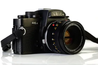 Leica R6.2 Black body 35mm Film Camera Body Only LENS OPTIONAL