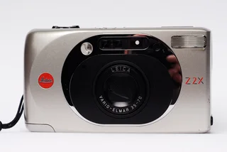 Leica Compact Camera Z2X Leitz Objektiv Vario-Elmar 35-70 mm Street Photography