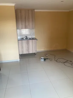 Spacious Room to rent. Protea Glen Ext 27. R2550.