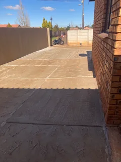 Spacious Room to rent. Protea Glen Ext 27. R2550.