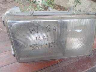 Mercedes w124 series, Head and Tail Lights