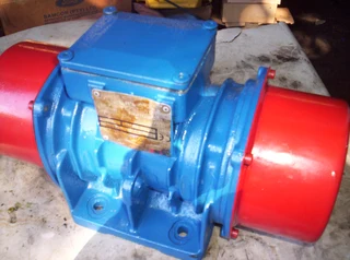 Vibrating Motors x Two