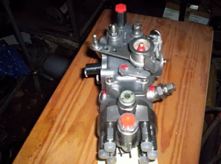 JCB / Caterpillar 6 Cylinder injector pump