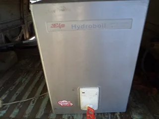 Zip Hydroboil Geyser