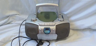 (Scrap) CD/Cassette Tape Player &amp; Radio