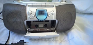 (Scrap) CD/Cassette Tape Player &amp; Radio