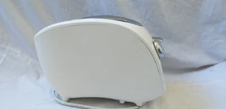 (Scrap) Russel Hobbs Toaster white