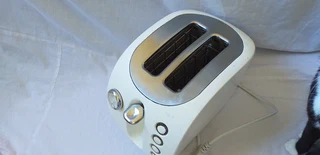 (Scrap) Russel Hobbs Toaster white