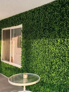 Artificial hedge
