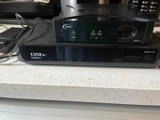 DSTV Exlora and Decoder