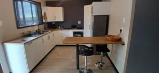 Somerset East fully furnished and equipped flat to rent w.e.f 1 Jan'26.