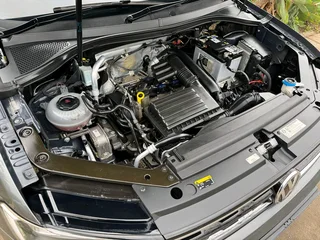 VW TIGUAN 1.4 DSG 2019 MODEL FOR SALE R330000