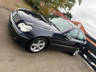 MERCEDES-BENZ C180 2007 MODEL AUTO FOR SALE R59000