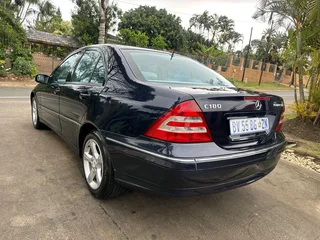 MERCEDES-BENZ C180 2007 MODEL AUTO FOR SALE R59000