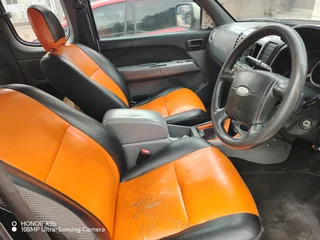 FORD RANGER V8 LEXUS TOW TRUCK FOR SALE R74000