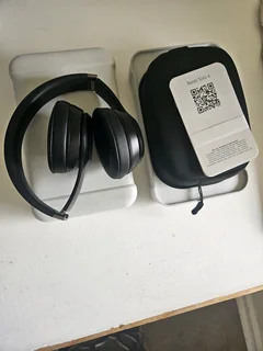 Beats Solo 4 Headphones