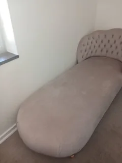 Vintage chaise lounger