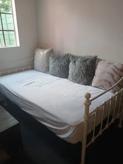 Cielo Natalia Daybed - White