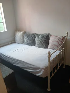 Cielo Natalia Daybed - White