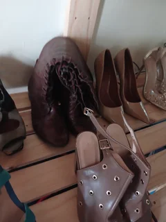 Second hand shoes 3