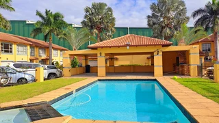 3 Bedroom Townhouse For Sale in Mount Edgecombe