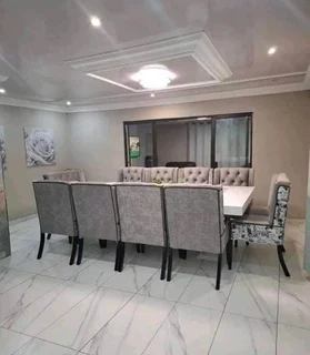 Dining Room Sets (chairs & Table)