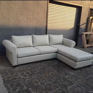 2 SEATER LSHAPE CLASSIC DESIGN