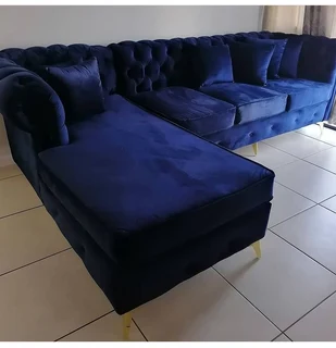 3 SEATER CHESTERFIELD L-SHAPE COUCHES