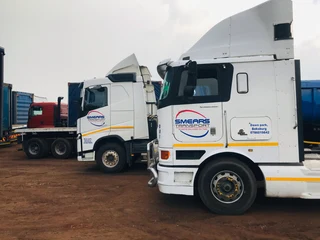 FLEET BRANDING AND SIGNAGE SERVICES