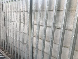 Fenc - Ad posted by Reginald Domoney