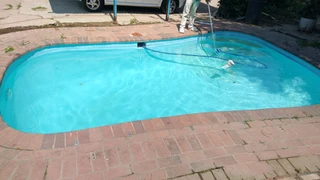 Pools services .repairs