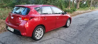 2014 toyota Auris 1.6 Xi R110,000 Negotiable