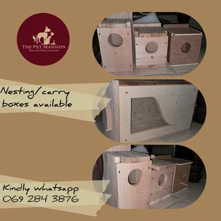 Bird nesting boxes