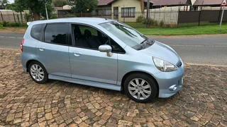 Honda Jazz 1.5i