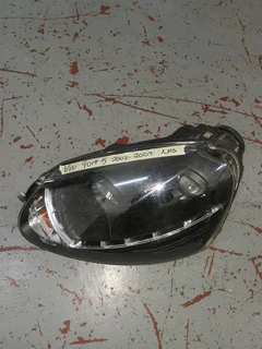 VW GOLF 5 HEADLIGHT