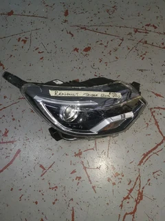 Reanalt Triber Headlight
